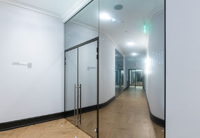Stationary partitions in project Apartments of Sofiyskiy Residential Complex